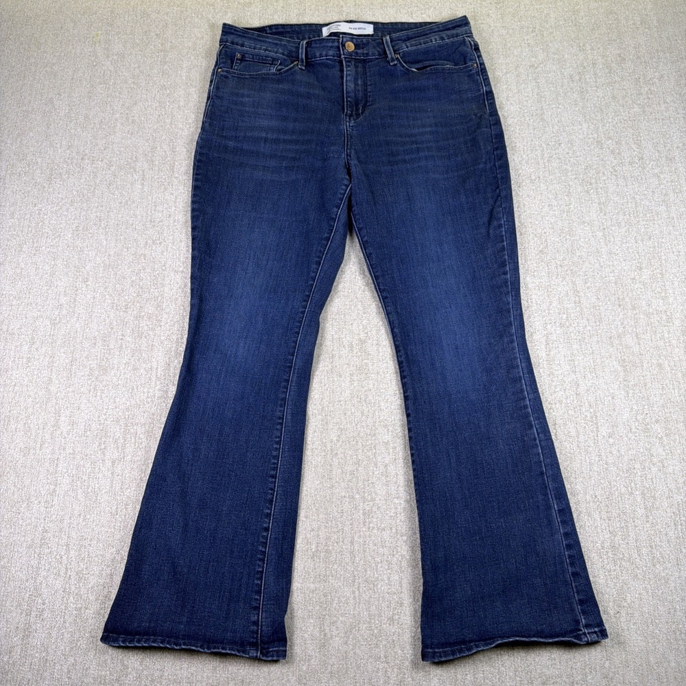 Levis Jeans Women Sz 12‎ 31X30 Dark Wash Mid Rise Bootcut Leg Zip Fly Stretch